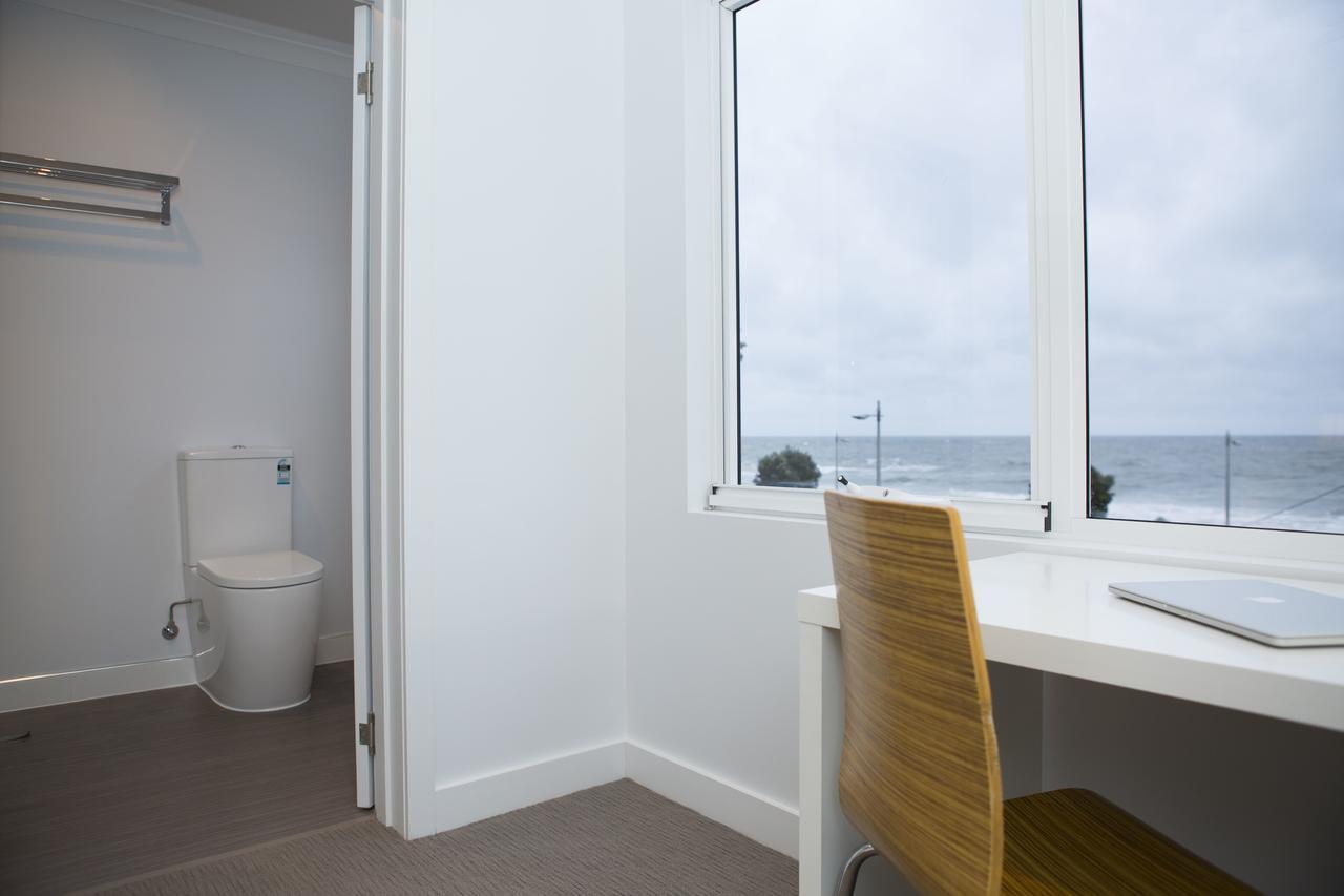 Beach Hotel Burnie Exterior photo